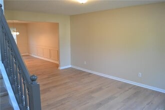 6157 Red Top Loop in Fairburn, GA - Building Photo - Building Photo