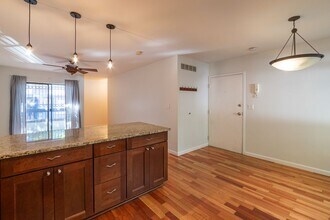 1107 South St in Philadelphia, PA - Building Photo - Building Photo