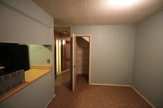 2331 Justin Ln in Harvey, LA - Building Photo - Building Photo