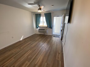 9105 Atlantic Ave in Margate City, NJ - Building Photo - Building Photo