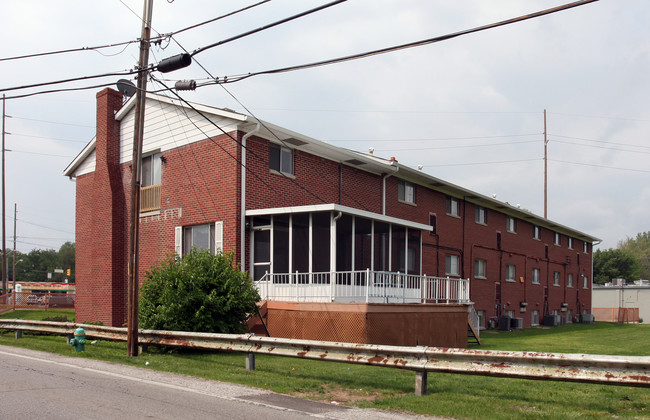 3022 Guion Rd in Indianapolis, IN - Building Photo - Building Photo