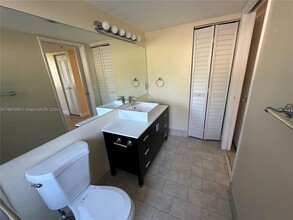 4580 NW 107th Ave, Unit 108 in Doral, FL - Building Photo - Building Photo