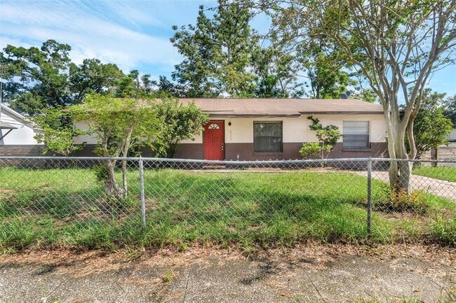 property at 433 W 17th St