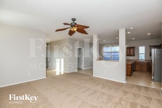 11004 Kinston St in Fort Worth, TX - Building Photo - Building Photo