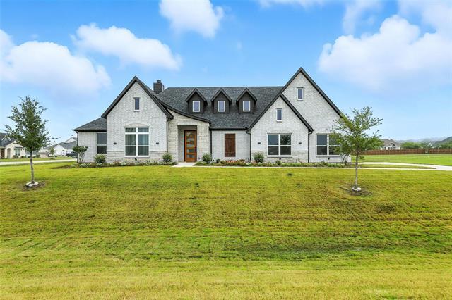 3141 Claire Dr in Midlothian, TX - Building Photo