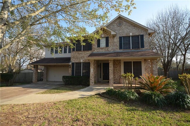property at 3013 Sussex Gardens Ln