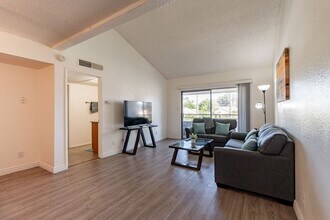 7350 N Via Paseo Del Sur Q201 Via in Scottsdale, AZ - Building Photo - Building Photo