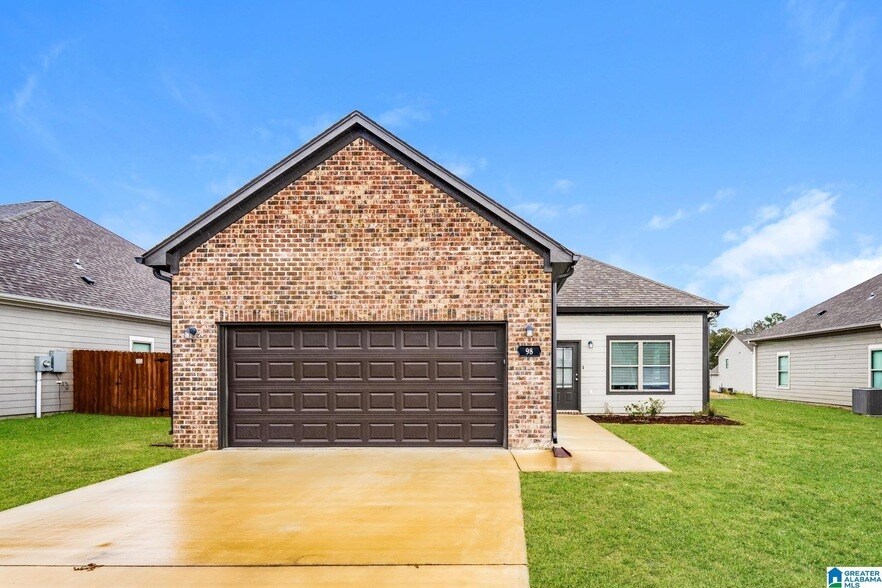 98 Kings Wy in Jasper, AL - Building Photo