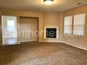 5539 Alexandrine Ct in Oceanside, CA - Building Photo - Building Photo