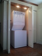 2454 South Street, Unit 2454 South St in Beaumont, TX - Foto de edificio - Building Photo