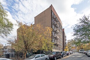 1860 Billingsley Ter in Bronx, NY - Building Photo