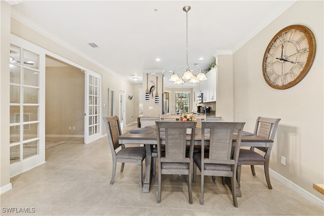 9441 Benvenuto Ct in Naples, FL - Building Photo