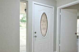 5111 Pinewilde Dr in Houston, TX - Building Photo - Building Photo