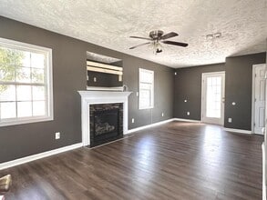 4425 Scenic Pines Dr in Hope Mills, NC - Building Photo - Building Photo