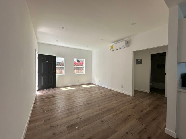 property at 455 W Cowles St
