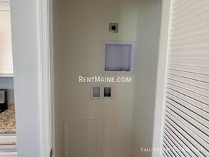 208 Rocky Rdg Dr in Hermon, ME - Building Photo - Building Photo