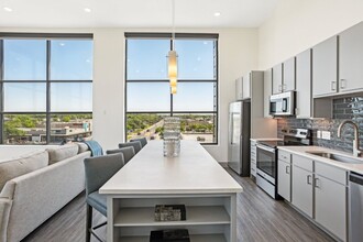 The Anderson in Austin, TX - Foto de edificio - Building Photo