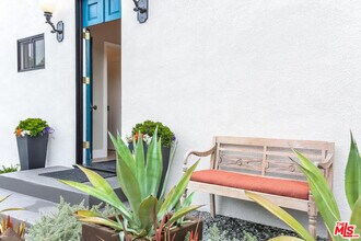 9016 Dicks St in West Hollywood, CA - Building Photo - Building Photo