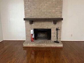 12007 Grey Fawn Path in Austin, TX - Building Photo - Building Photo