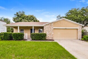 1061 Portsmouth Ln in Winter Park, FL - Building Photo