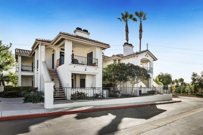 property at 2395 Rancho Del Oro Rd