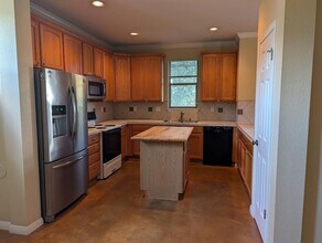 1403 Cuernavaca Dr N in Austin, TX - Building Photo - Building Photo