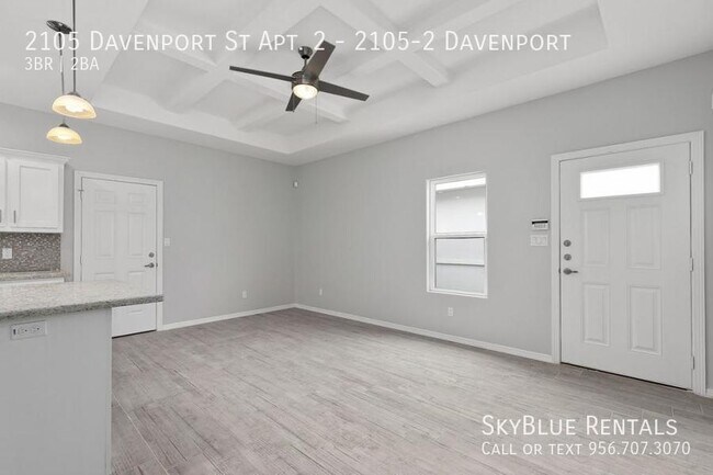 2105 Davenport St in Weslaco, TX - Building Photo - Building Photo
