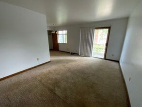 Library Place Apartments in Columbia, MO - Foto de edificio - Interior Photo