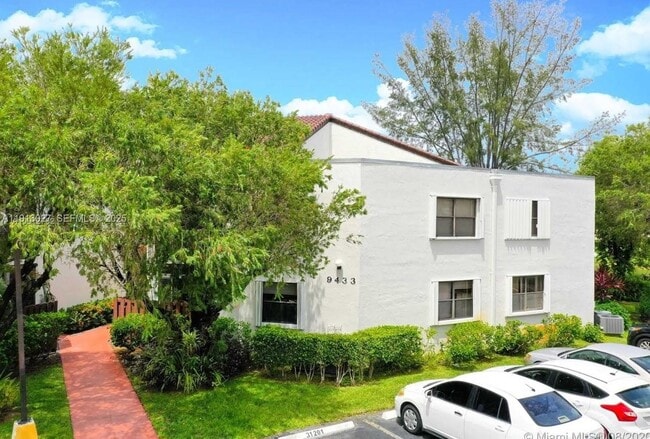 property at 9409 Fontainebleau Blvd