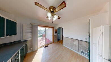 311 N 12th St in Bismarck, ND - Building Photo - Building Photo