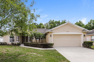 5072 Ashwood Dr in Lakeland, FL - Building Photo