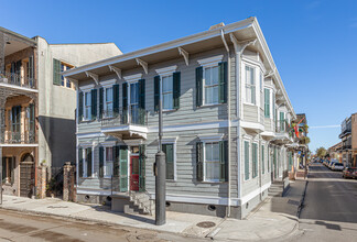 803-809 Burgundy St in New Orleans, LA - Building Photo - Building Photo