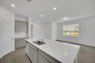 19457 Whispering Creek Rd in Loxahatchee, FL - Building Photo - Building Photo