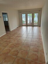 8300 Byron Ave in Miami Beach, FL - Building Photo - Building Photo