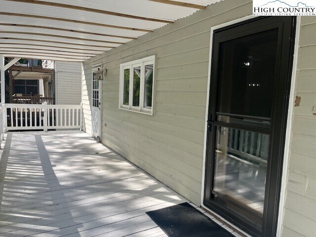 167 Pine Village in Blowing Rock, NC - Building Photo