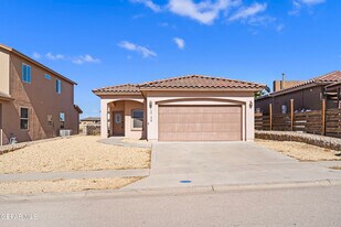 12148 Cherry Wood Ln in El Paso, TX - Building Photo