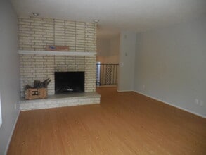 9908 SW 29th Pl in Portland, OR - Building Photo - Building Photo