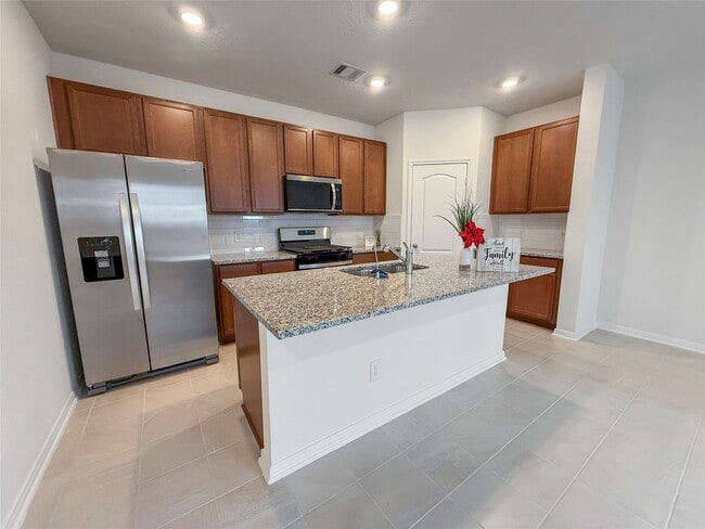 property at 2809 Cordova Hl Dr