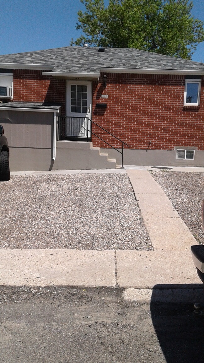 2214 E 17th St, Unit 2214 e 17 th