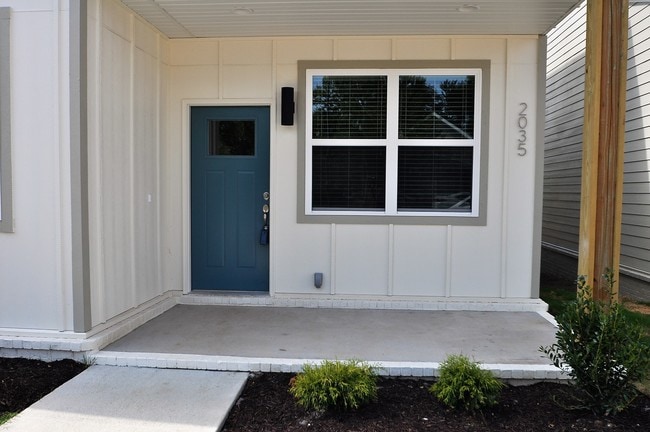 2035 S Florida Way in Fayetteville, AR - Building Photo - Building Photo