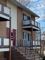 156 US-46 in Rockaway, NJ - Building Photo