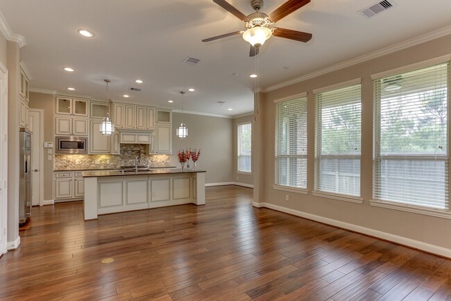 property at 3 Herons Flight Pl