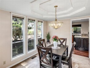21324 50th Dr SE in Woodinville, WA - Building Photo - Building Photo