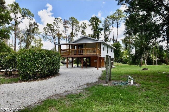 property at 1725 Acremaker Rd