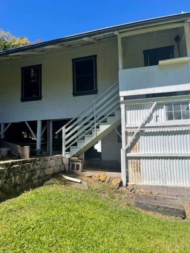 property at 28-1724-1724 Old Mamalahoa Hwy