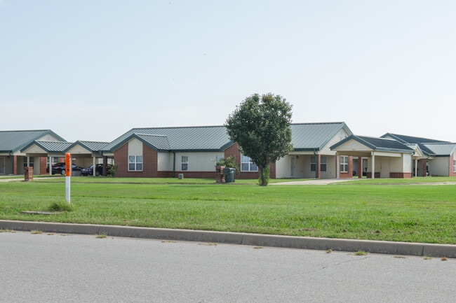 Muscogee (Creek) Elderly Housing in Okmulgee, OK - Building Photo - Building Photo