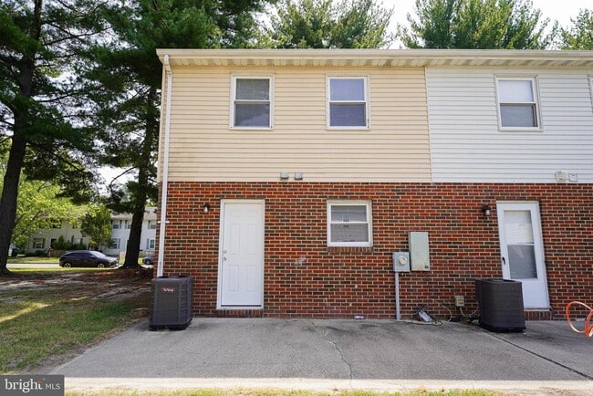 734 Hemlock St in Salisbury, MD - Building Photo - Building Photo