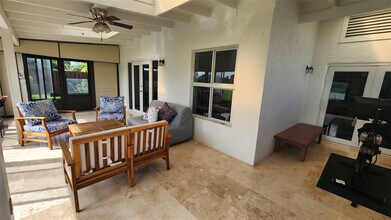 2111 NW 12th St in Delray Beach, FL - Building Photo - Building Photo