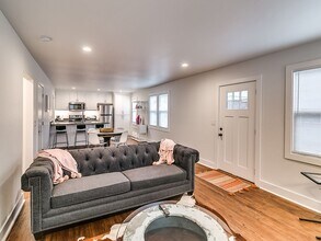 1704 NW 18th St in Oklahoma City, OK - Building Photo - Building Photo