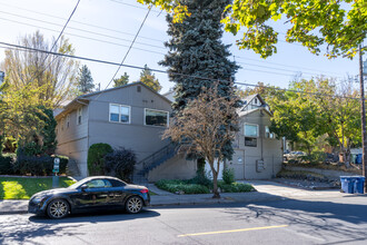 Evergreen Annex in Spokane, WA - Building Photo - Building Photo